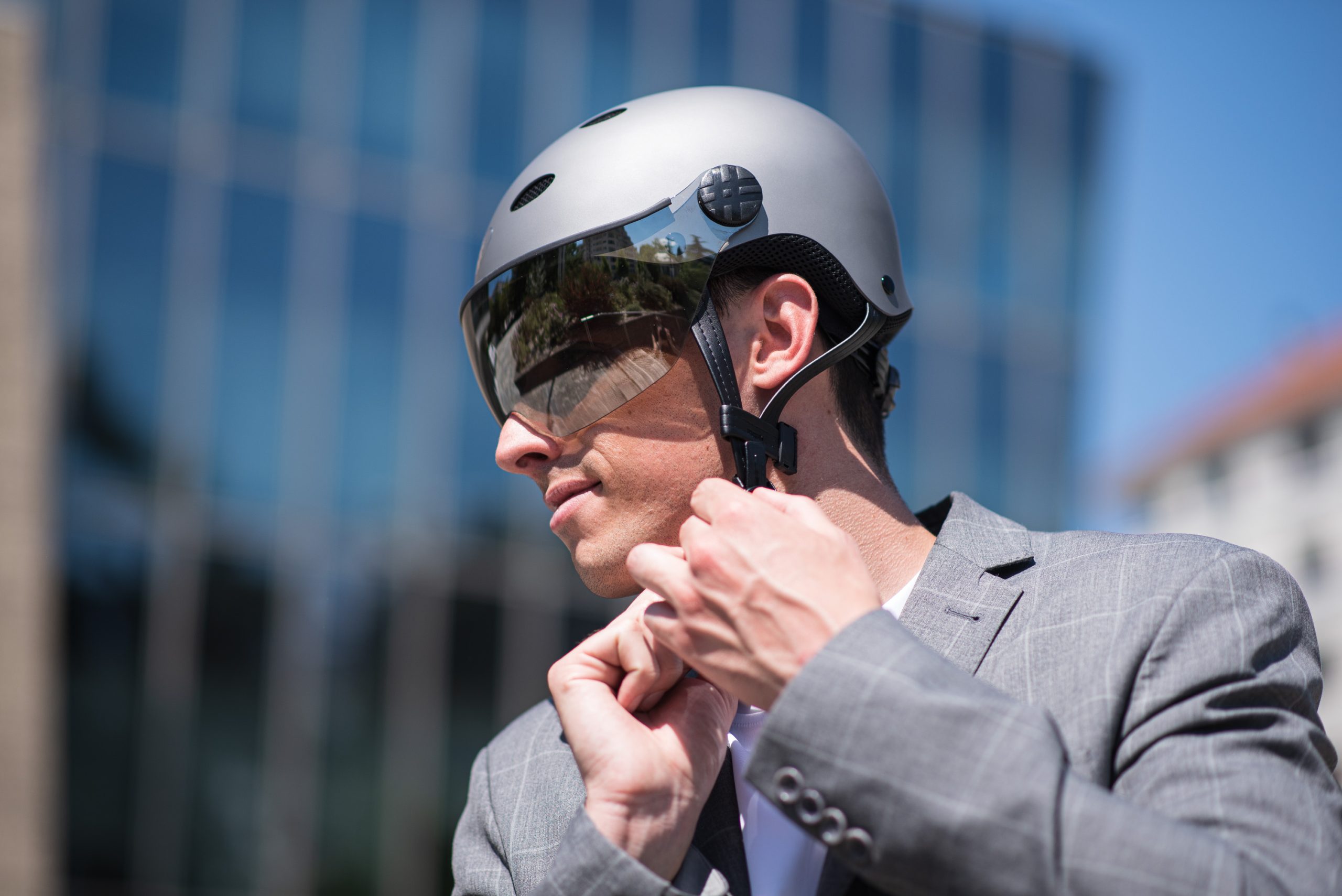 Casques vélo avec visière