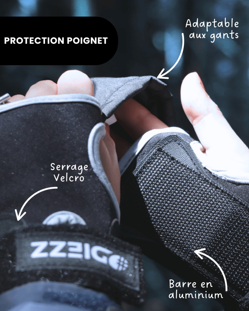 Gros plan sur des mains ajustant un protège-poignet Diezz noir avec renfort rigide et bande velcro, en pleine lumière de montagne.